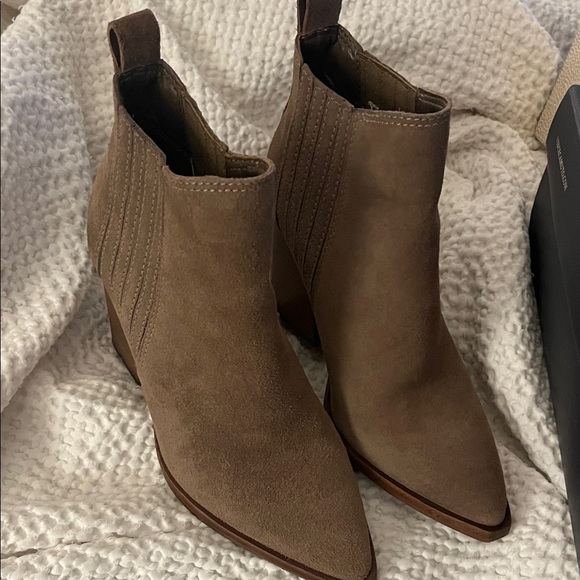 Vince Camuto Shoes - Vince Camuto Tan Suede Ankle Booties